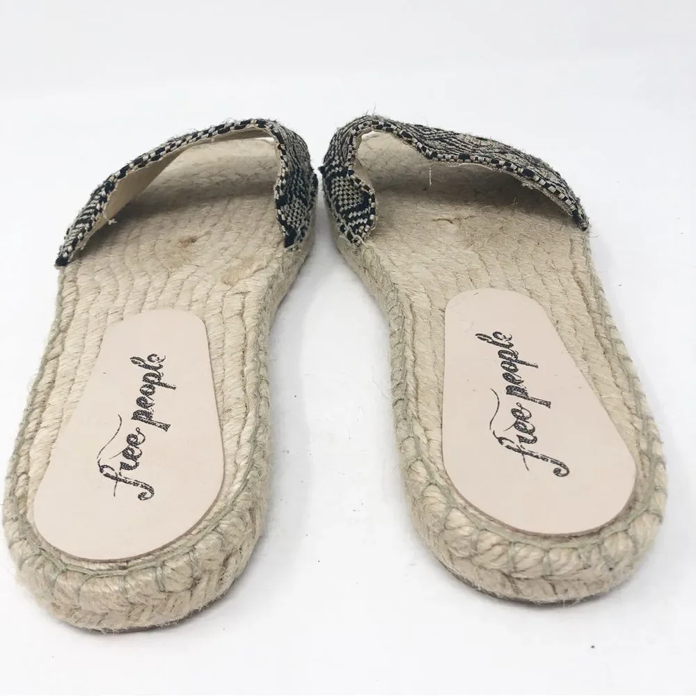 FREE PEOPLE | Beach Front Espadrille Woven Slides Black & Beige NEW Women’s 7